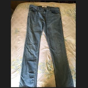 light blue men’s jeans from hollister